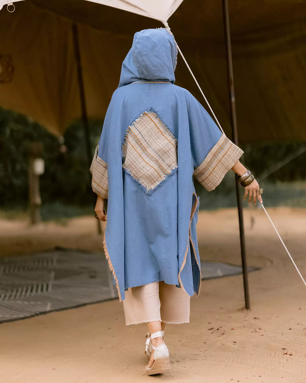 Assel Shimmery Cardigan