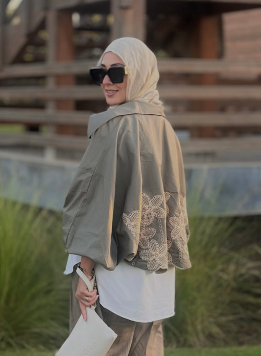 Latifa shirt- olive