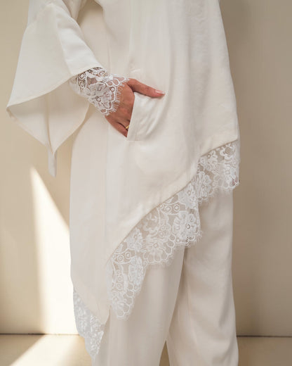 Camellia Blouse White - White Lace