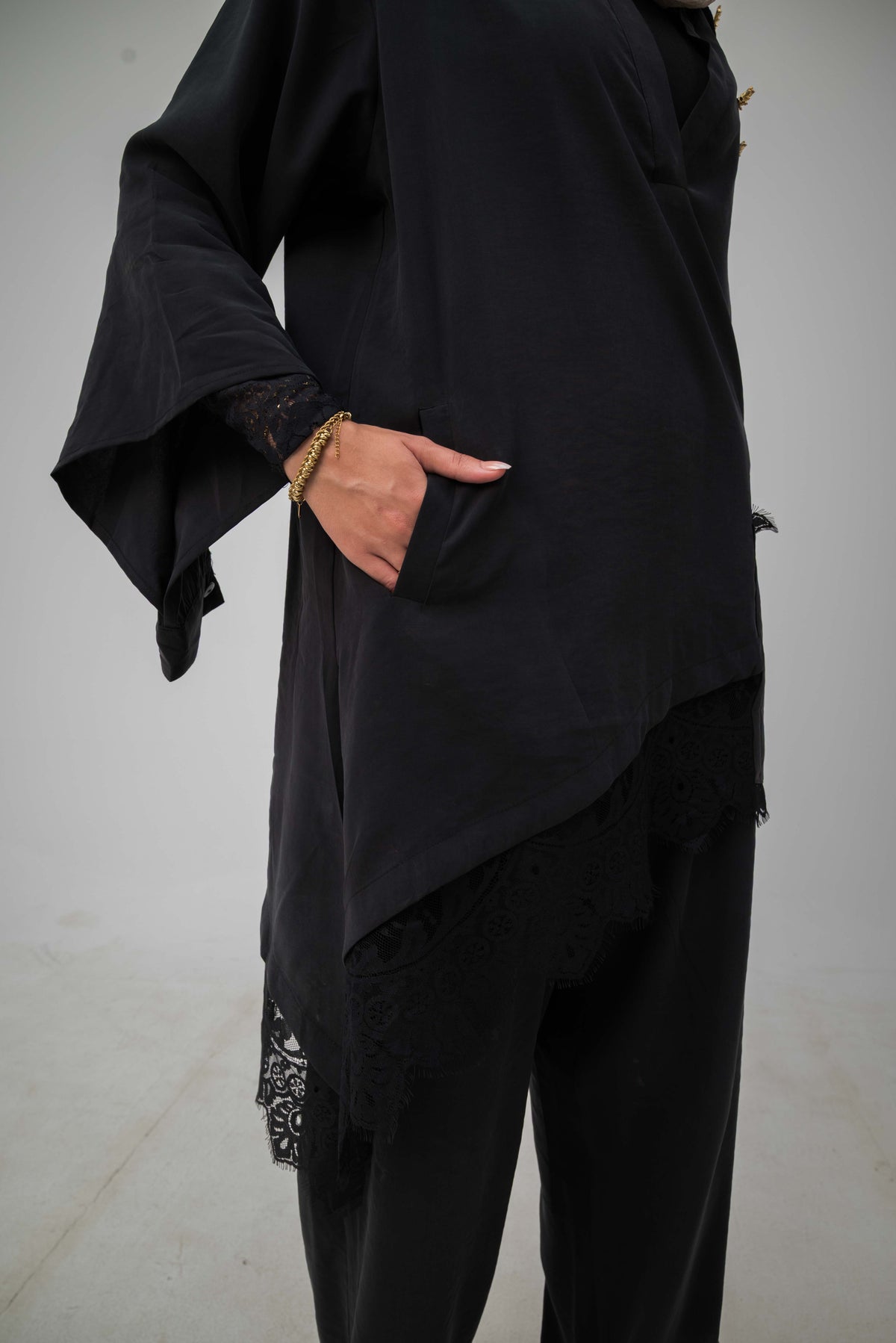 Camellia Set Black - Black Lace