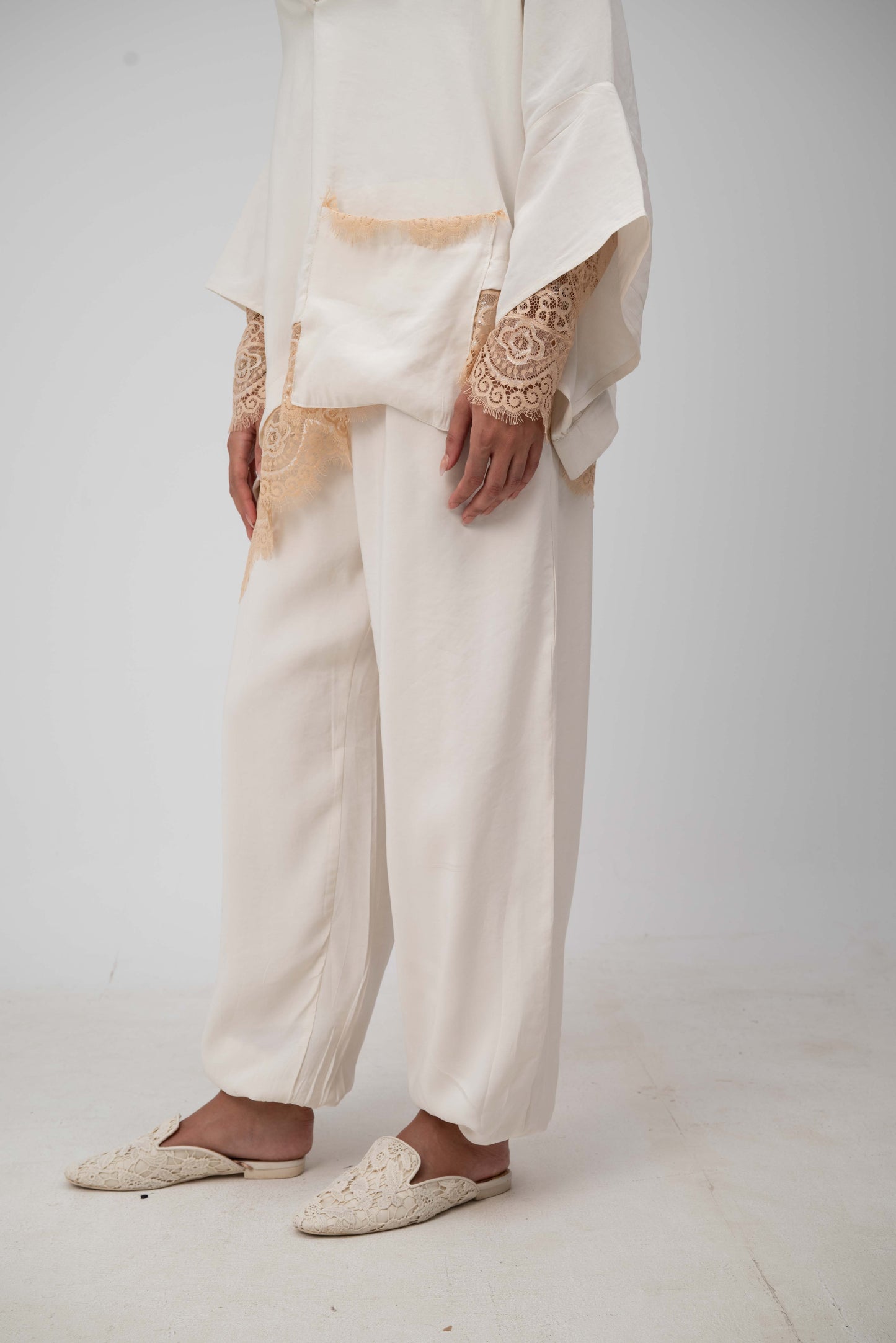 Camellia Pants White