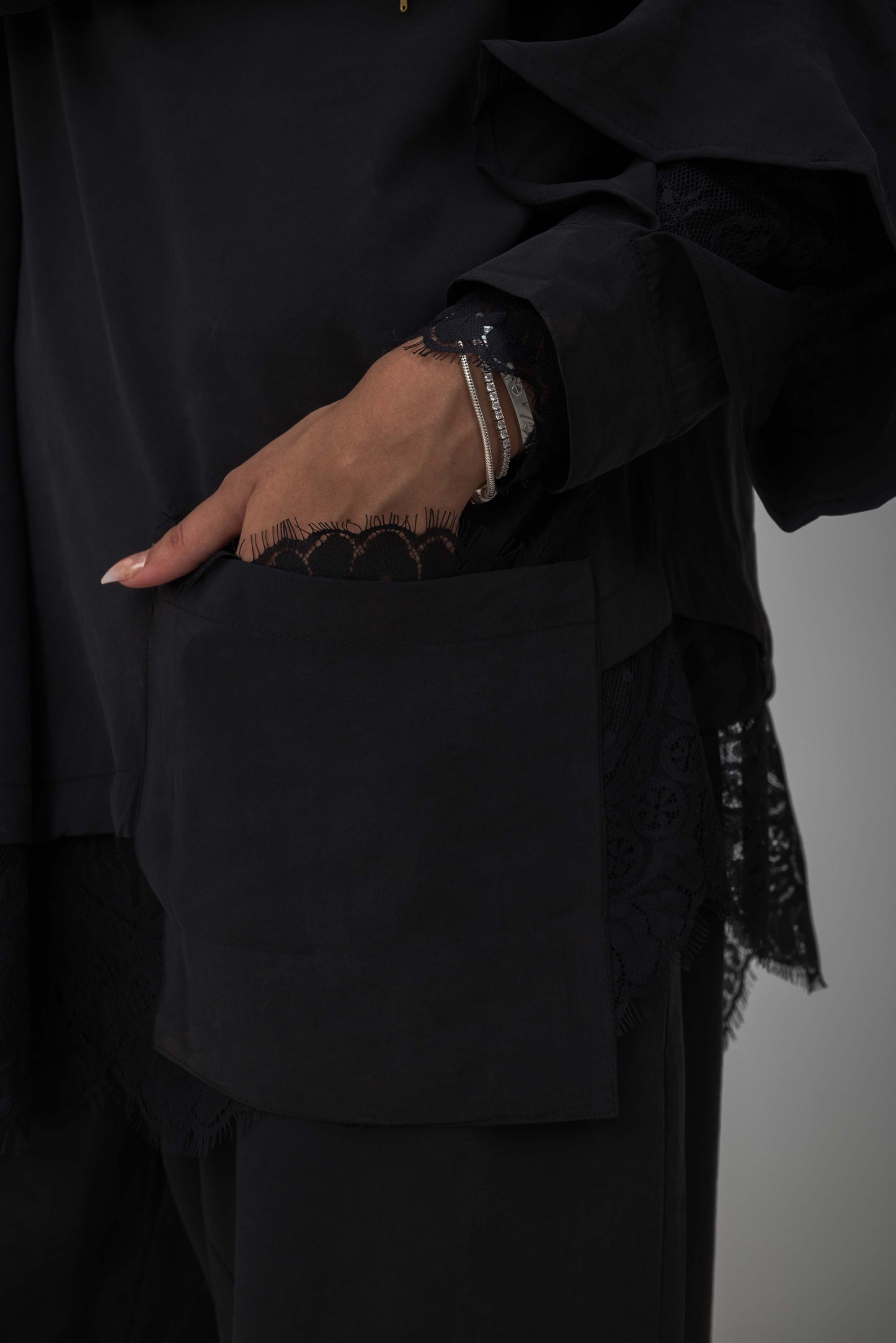 Camellia Set Black - Black Lace