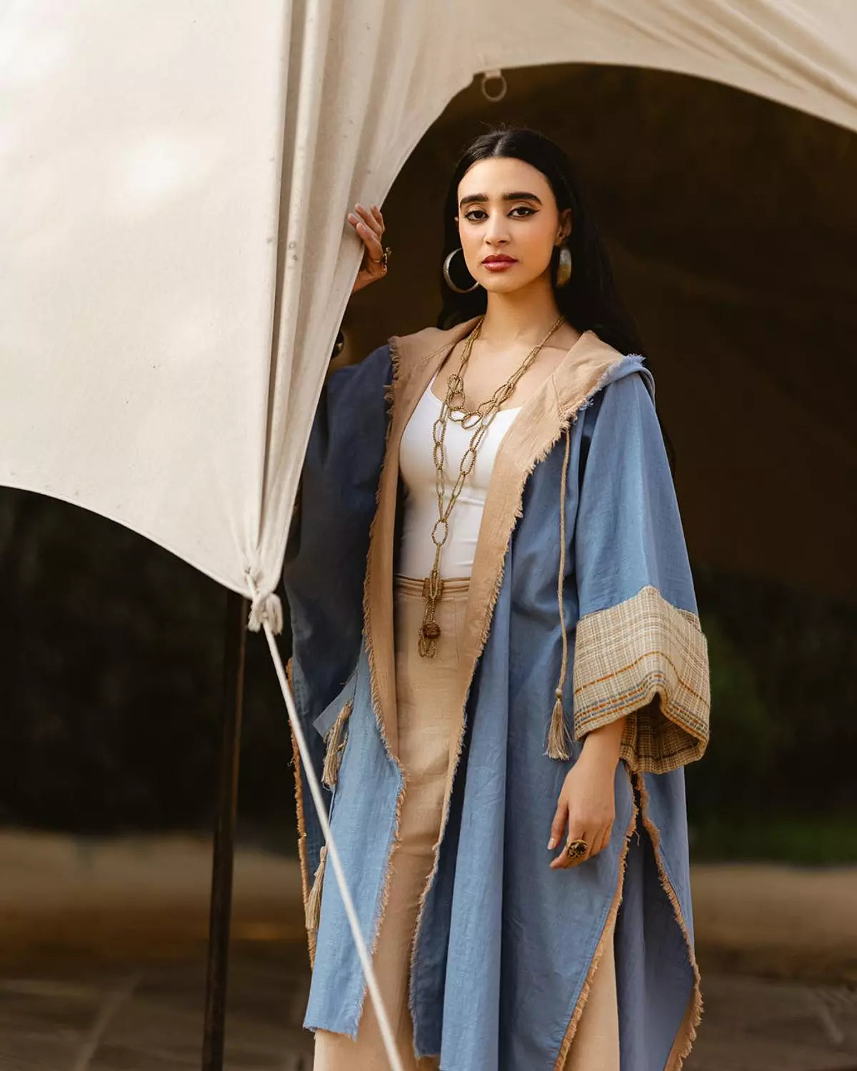 Assel Shimmery Cardigan