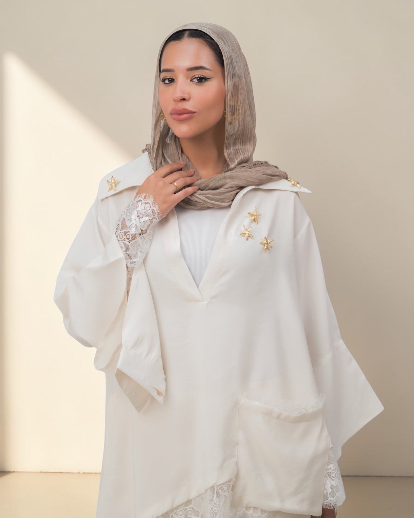 Camellia Blouse White - White Lace