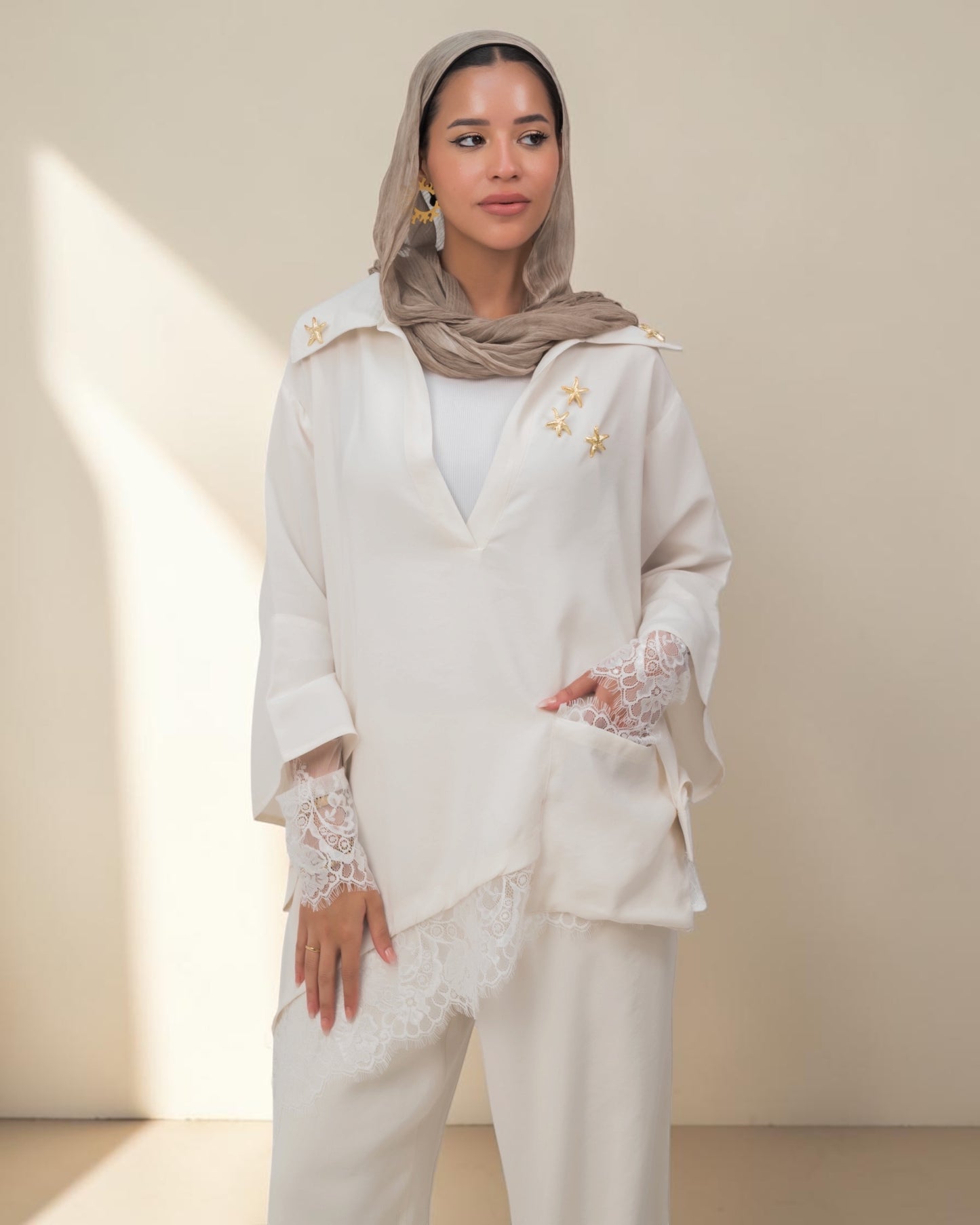 Camellia Set White - White Lace