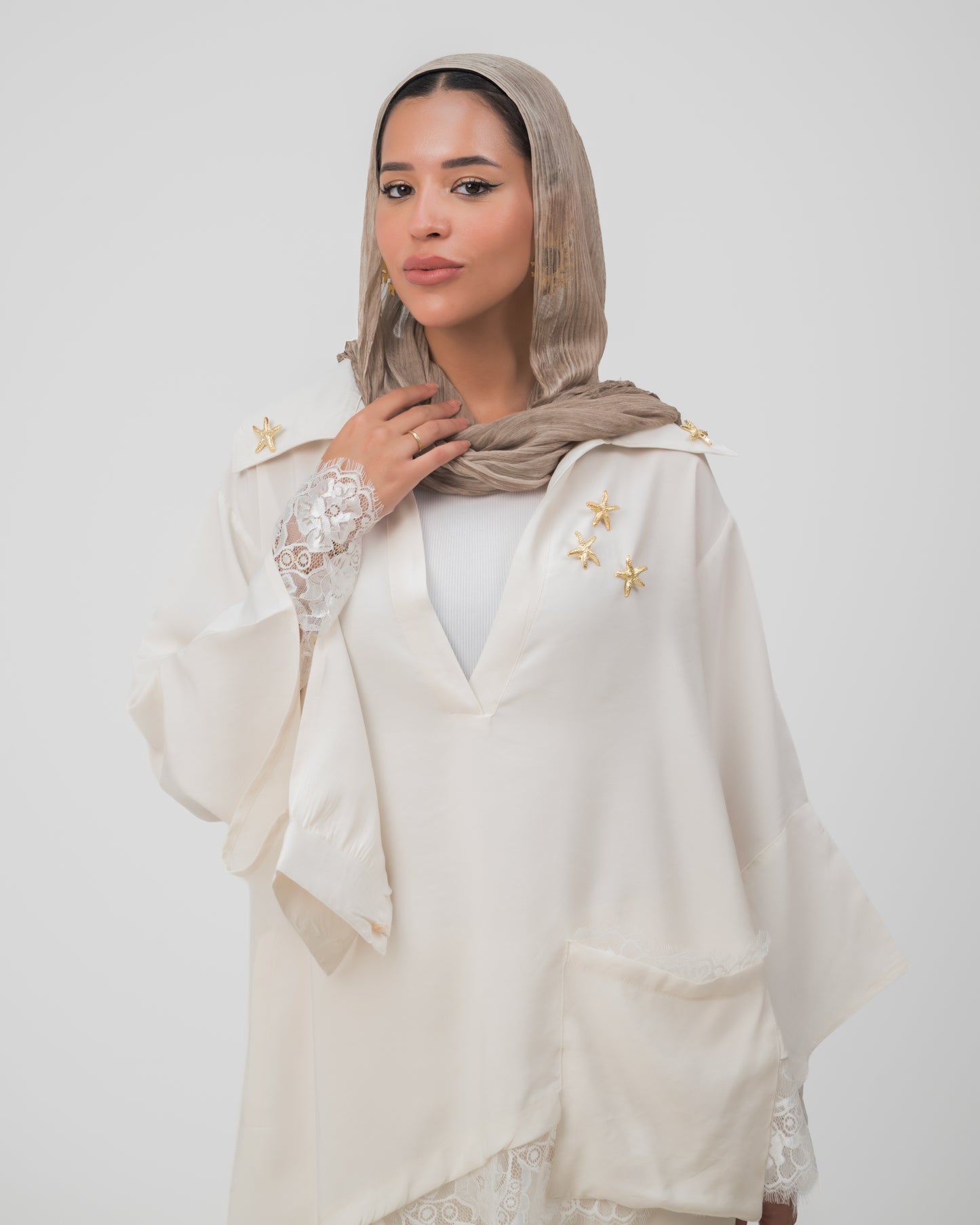 Camellia Blouse White - White Lace
