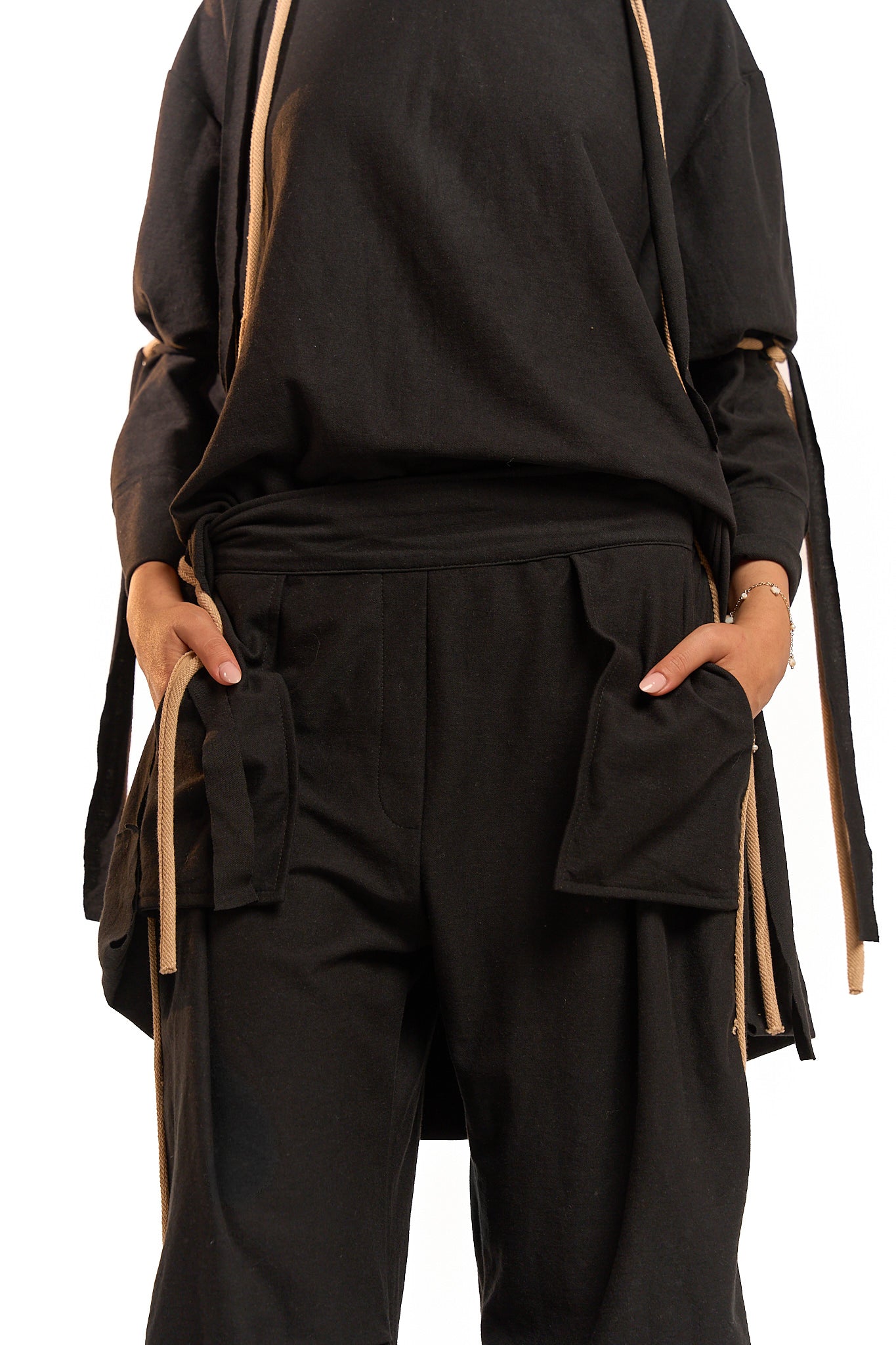 Raw set - Black in Beige