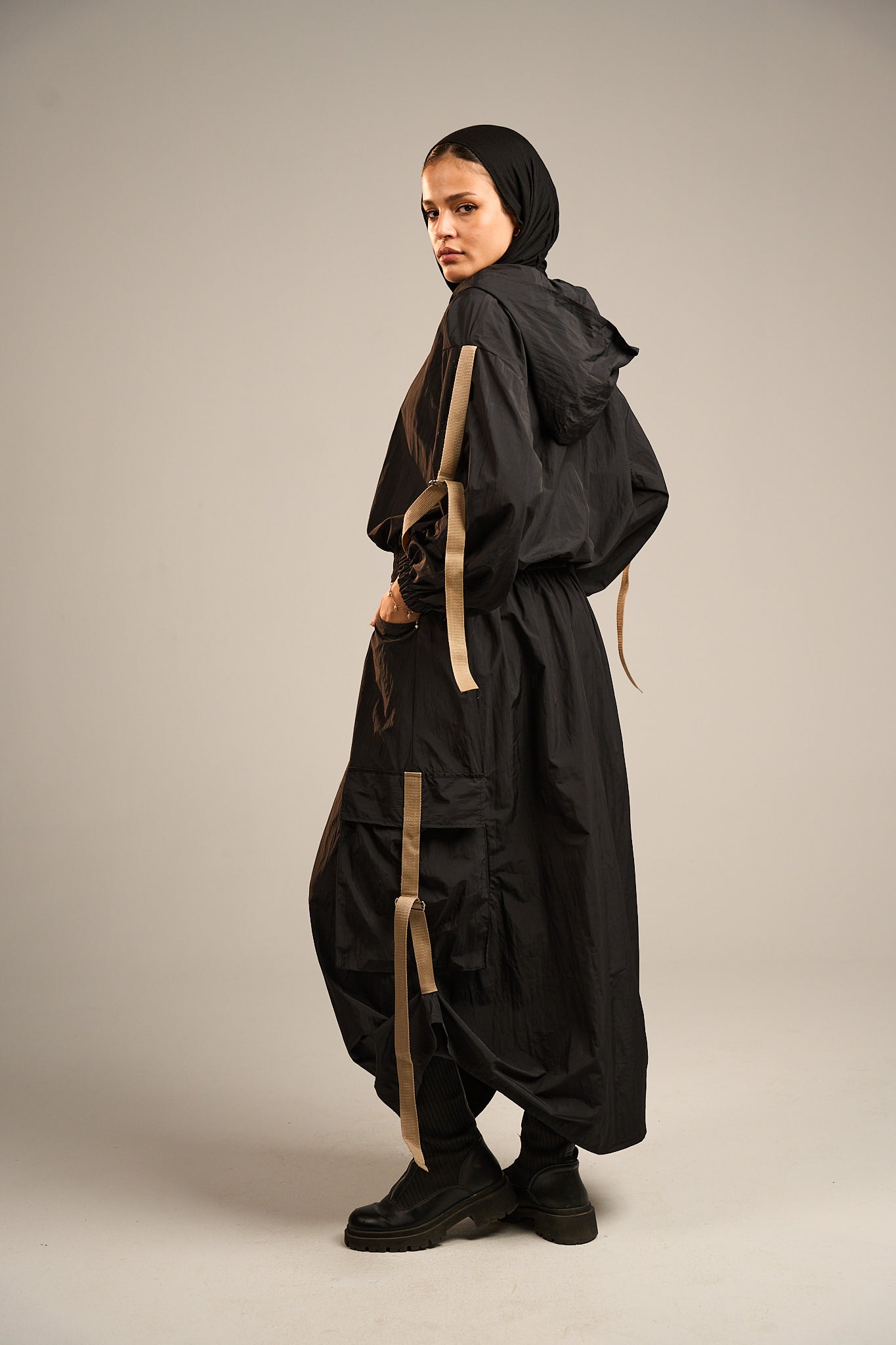 Reva Jacket - Black in Beige