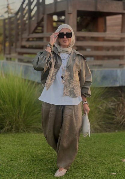 Latifa shirt- olive