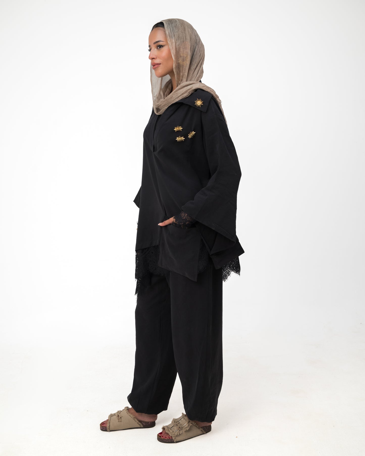 Camellia Set Black - Black Lace